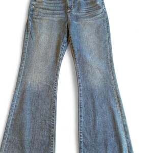 LOFT Slim Flare Jeans Size 6P Distressed Raw Hem